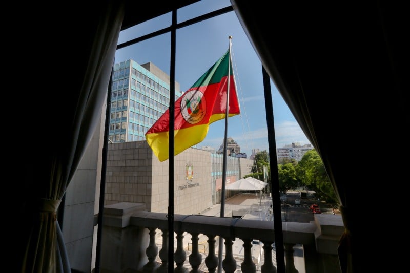 Confira como funcionam os serviços estaduais no RS no feriado de Ano-Novo