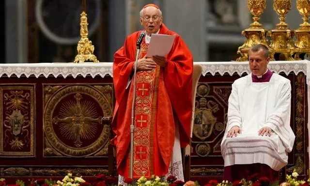 Cardeais recebem apelo por unidade antes do conclave | Foto: Dimitar Dilkoff / AFP