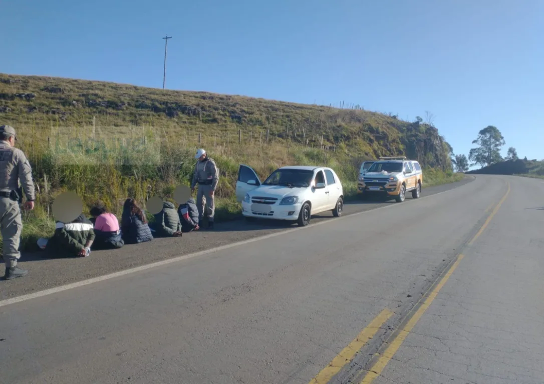 Trio é preso na Rota do Sol após sequestrar motorista de app em Caxias do Sul Trio é preso na Rota do Sol após sequestrar motorista de app em Caxias do Sul