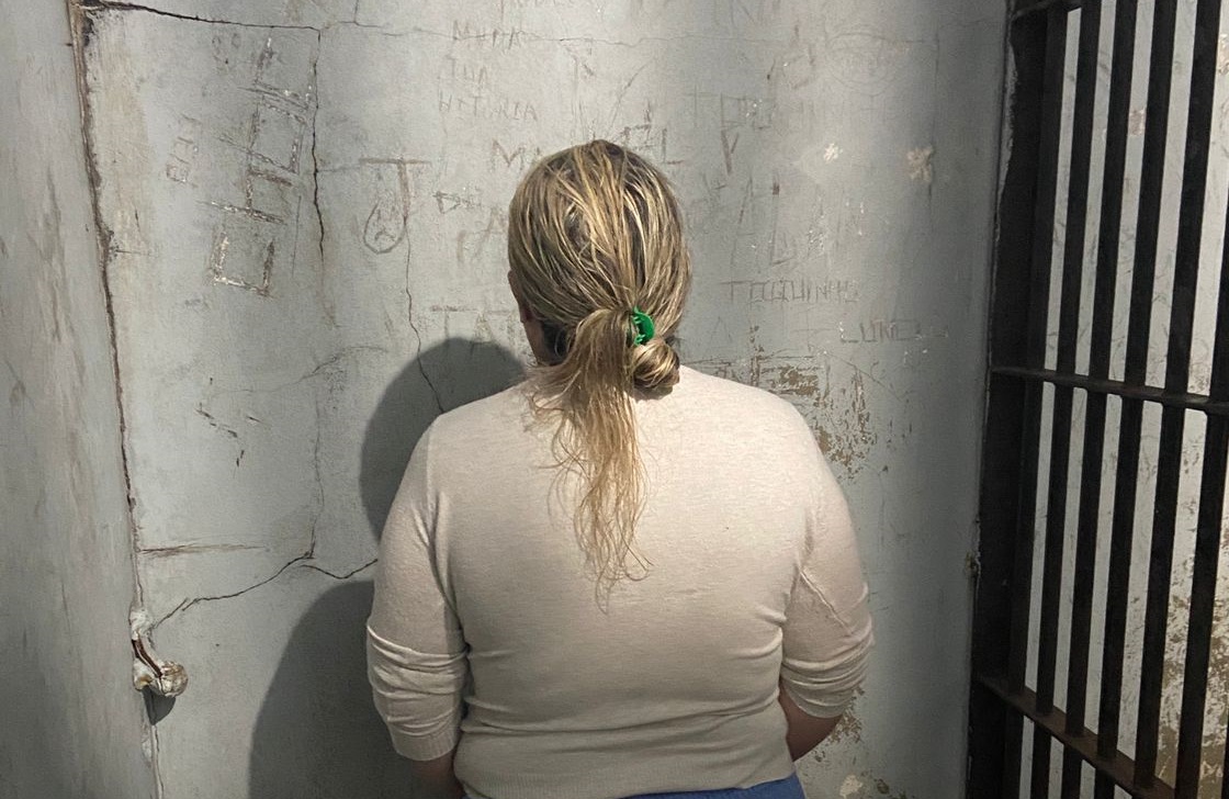 Mulher de 43 anos foi condenada a 15 anos e 5 meses de prisão.