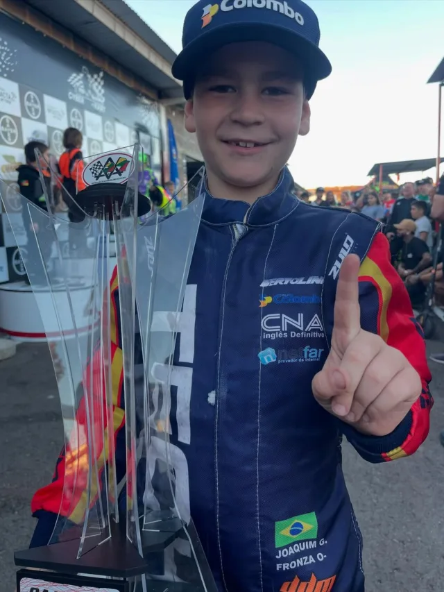 Joaquim Fronza, de Bento Gonçalves, conquista bicampeonato gaúcho de kart, em Vacaria. Foto: Reprodução Redes Sociais.