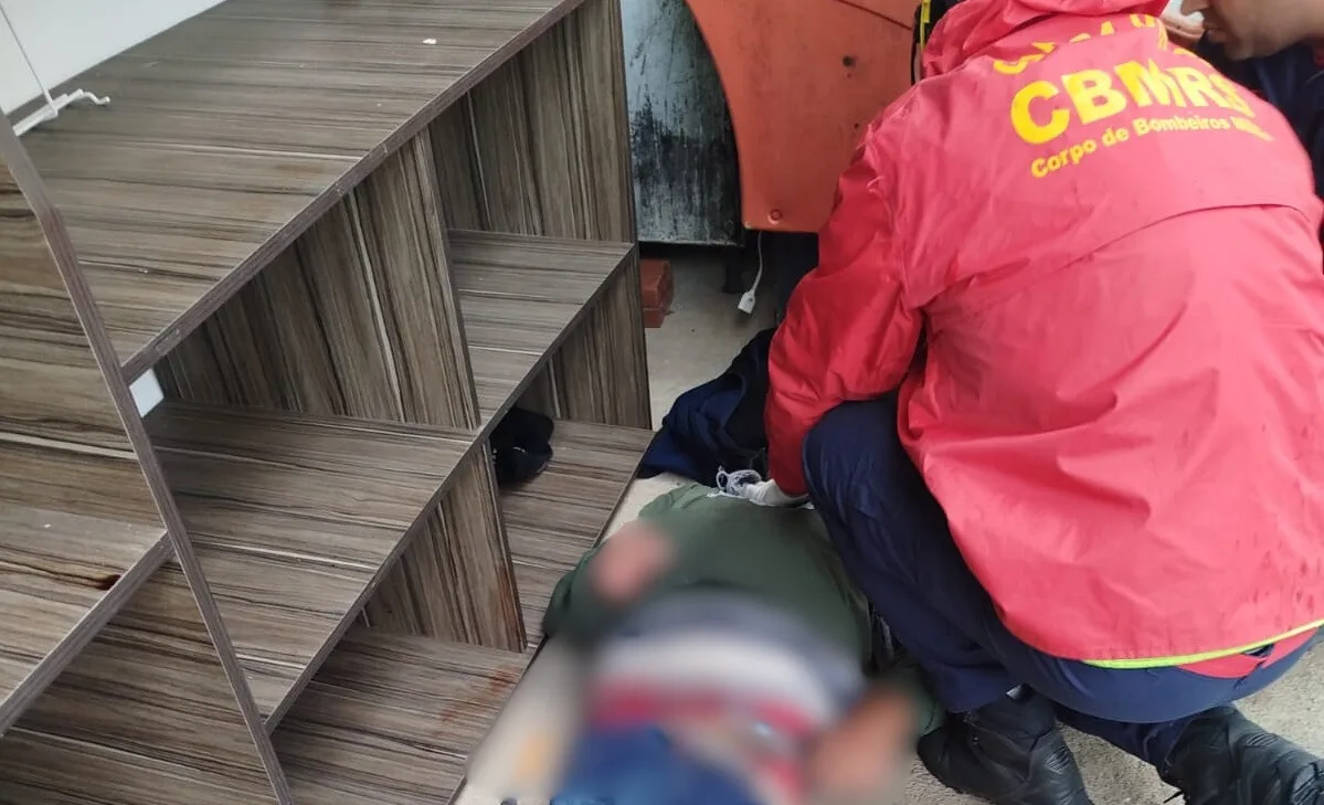 Delegado aponta hipotermia como causa mais provável de morte de morador de rua em Bento Gonçalves