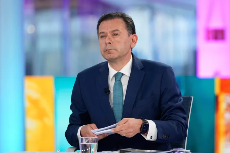 O primeiro-ministro, Luis Montenegro, convocou a votação antecipada em março, (Foto: Armando Franco/AP)