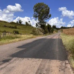 A sobrecarga de tráfego também afeta vias como a RS-355.