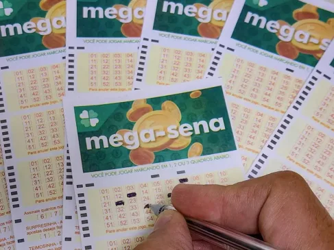 As apostas podem ser feitas até as 19h, nas casas lotéricas credenciadas pela Caixa. (Foto: Rafa Neddermeyer/Agência Brasil/Arquivo)