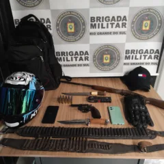 Homens são presos por furto qualificado no interior de Monte Belo do Sul