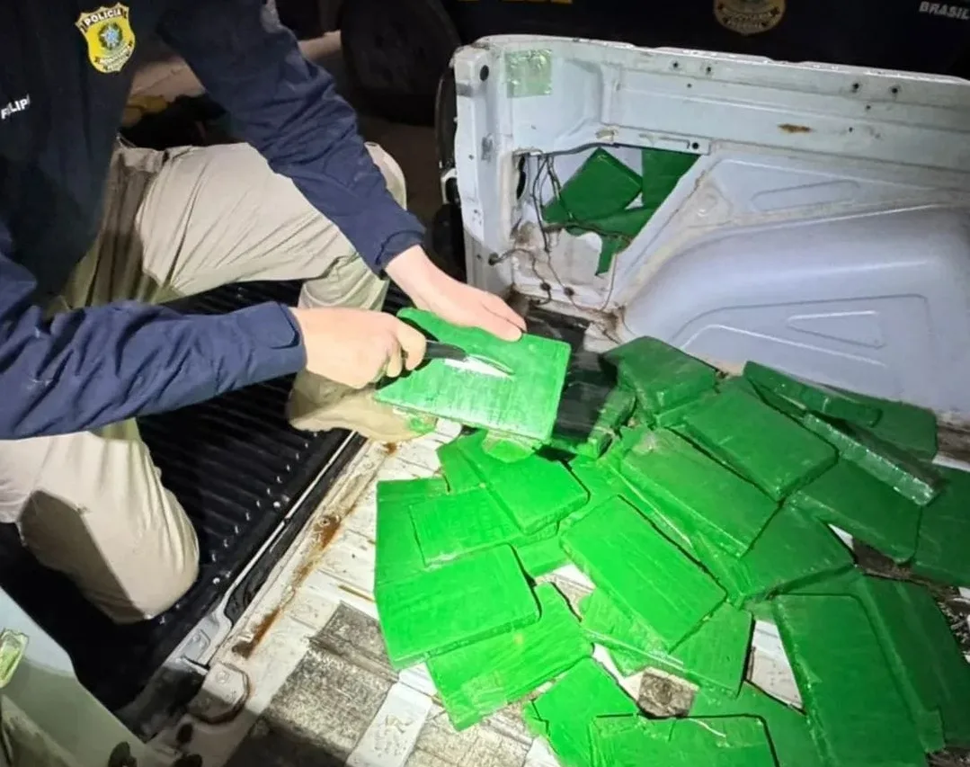 Homem de Bento Gonçalves é preso com 41 quilos de cocaína durante abordagem na BR-386 Homem de Bento Gonçalves é preso com 41 quilos de cocaína durante abordagem na BR-386