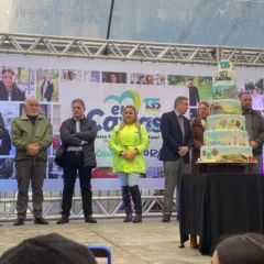 Caxias do Sul celebra 135 anos com bolo na praça e participação da comunidade. Foto: Yago de Boni/Grupo RSCOM.