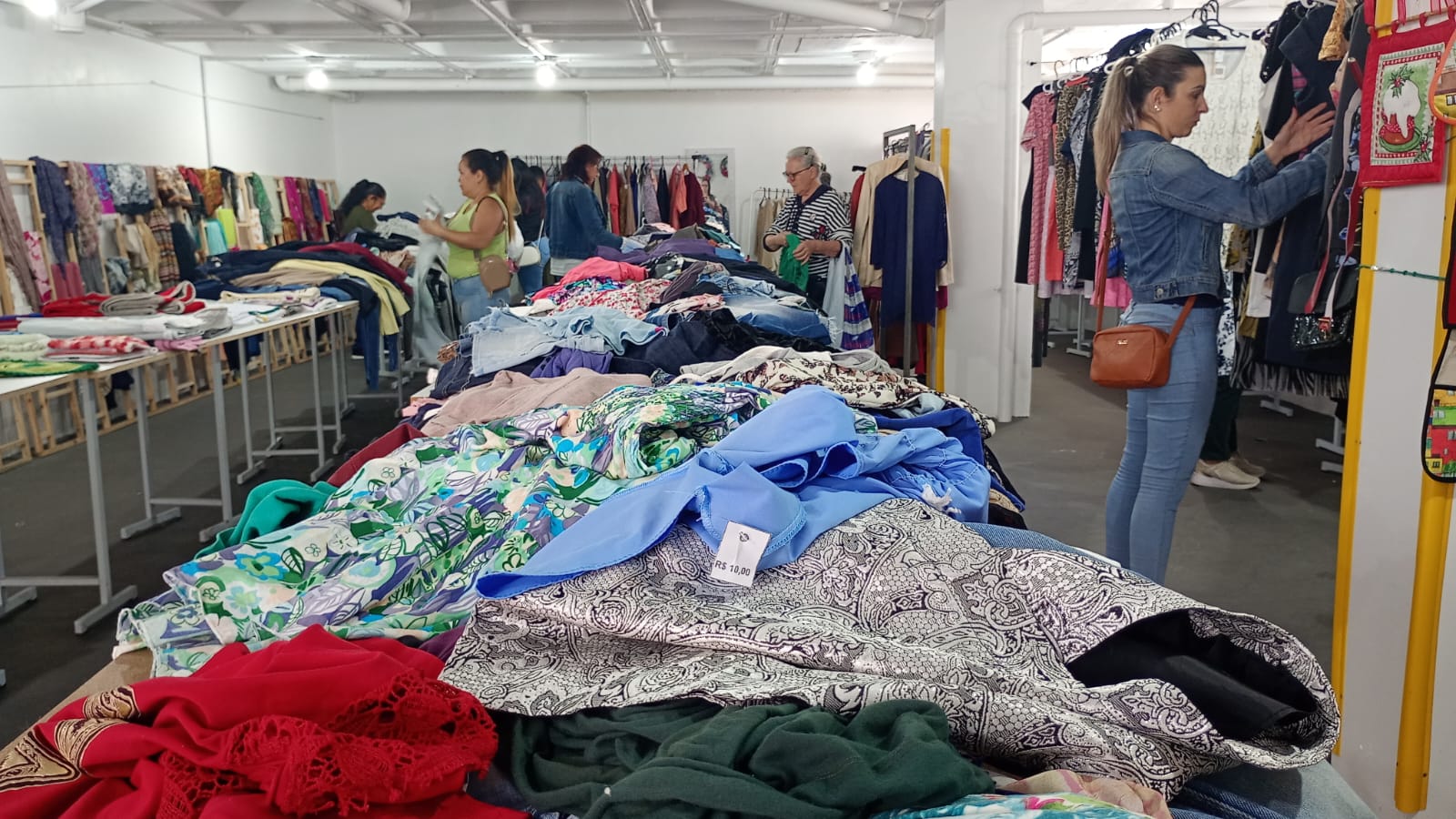 Brechó Solidário ocorre dias 9, 10 e 11 de junho