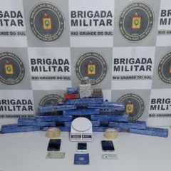 Brigada Militar apreende 9,5kg de maconha em Caxias do Sul. Foto: 4º BPChq/Divulgação.