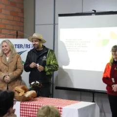 Modos de fazer 'pães de linguiça e cuca' no interior de Gramado serão reconhecidos como Patrimônio Imaterial. Foto: Divulgação Assessoria Prefeitura de Gramado.