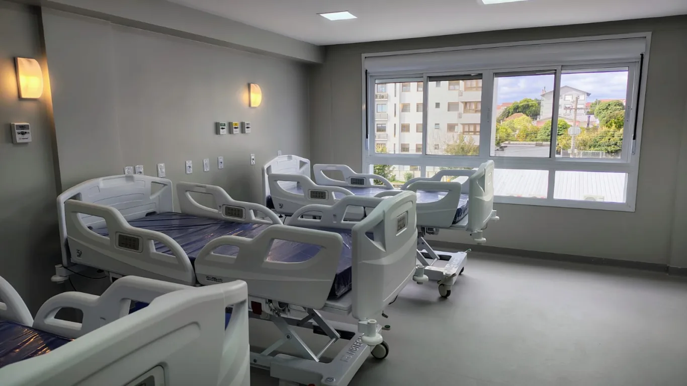 Bento Gonçalves amplia estrutura hospitalar com novos leitos e bloco cirúrgico