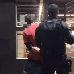 Homem é preso por vandalismo após danificar parquímetros em Bento Gonçalves