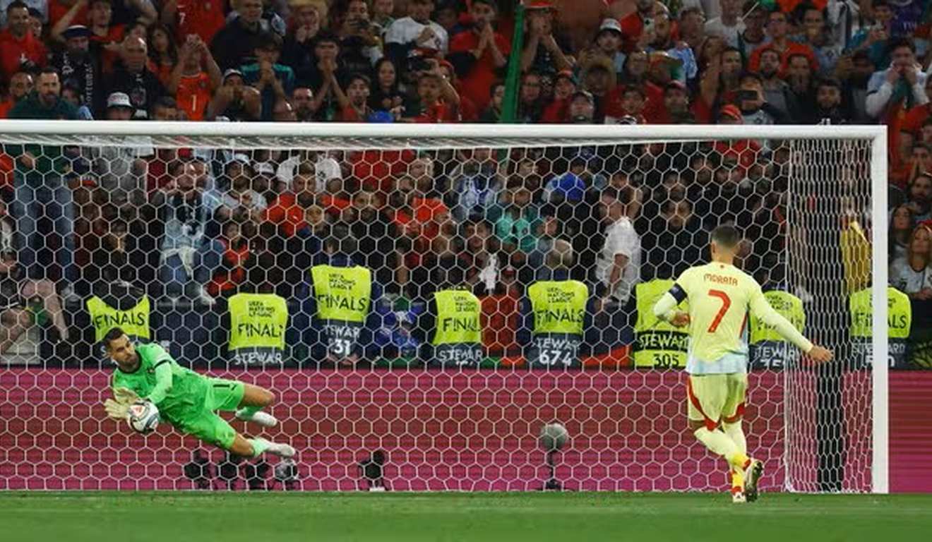 Portugal supera Espanha nos pênaltis e conquista bicampeonato da Liga das Nações