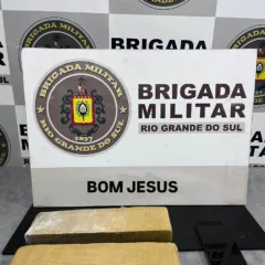 Homem é preso com maconha em Bom Jesus. Foto: Brigada Militar/Divulgação.