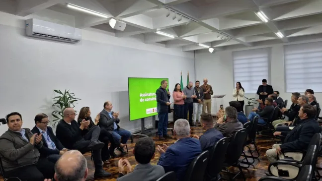 Governo do RS libera recursos para recuperar estradas rurais
