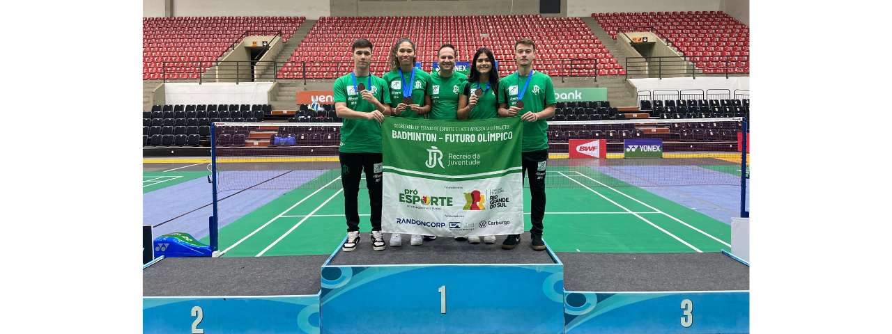 Três medalhas na estreia internacional: badminton do Recreio é destaque no Paraguai. Foto: Reprodução Recreio da Juventude.