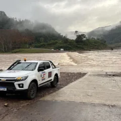 Ponte sobre o Rio das Antas permanece bloqueada.