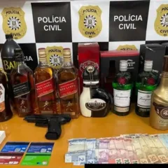 Polícia Civil apreende mercadorias e cartões em investigação de golpes virtuais em Garibaldi