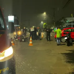 Motociclista fica ferida em colisão com carro em Bento Gonçalves