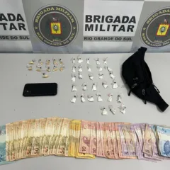 BM intercepta tele-entrega de drogas e prende suspeito em Flores da Cunha