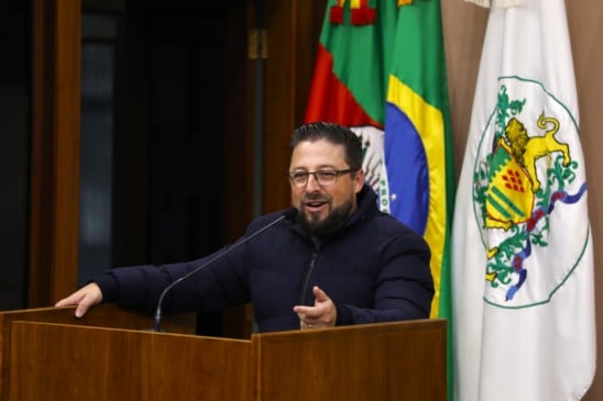 Uso de pardais para prevenção de acidentes é defendido por líder do governo na Câmara de Caxias. Foto: Guilherme de Paula/Câmara Caxias.