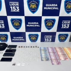 Guarda Municipal prende casal com drogas perto de escola no bairro Vila Leon. Foto: Divulgação GM