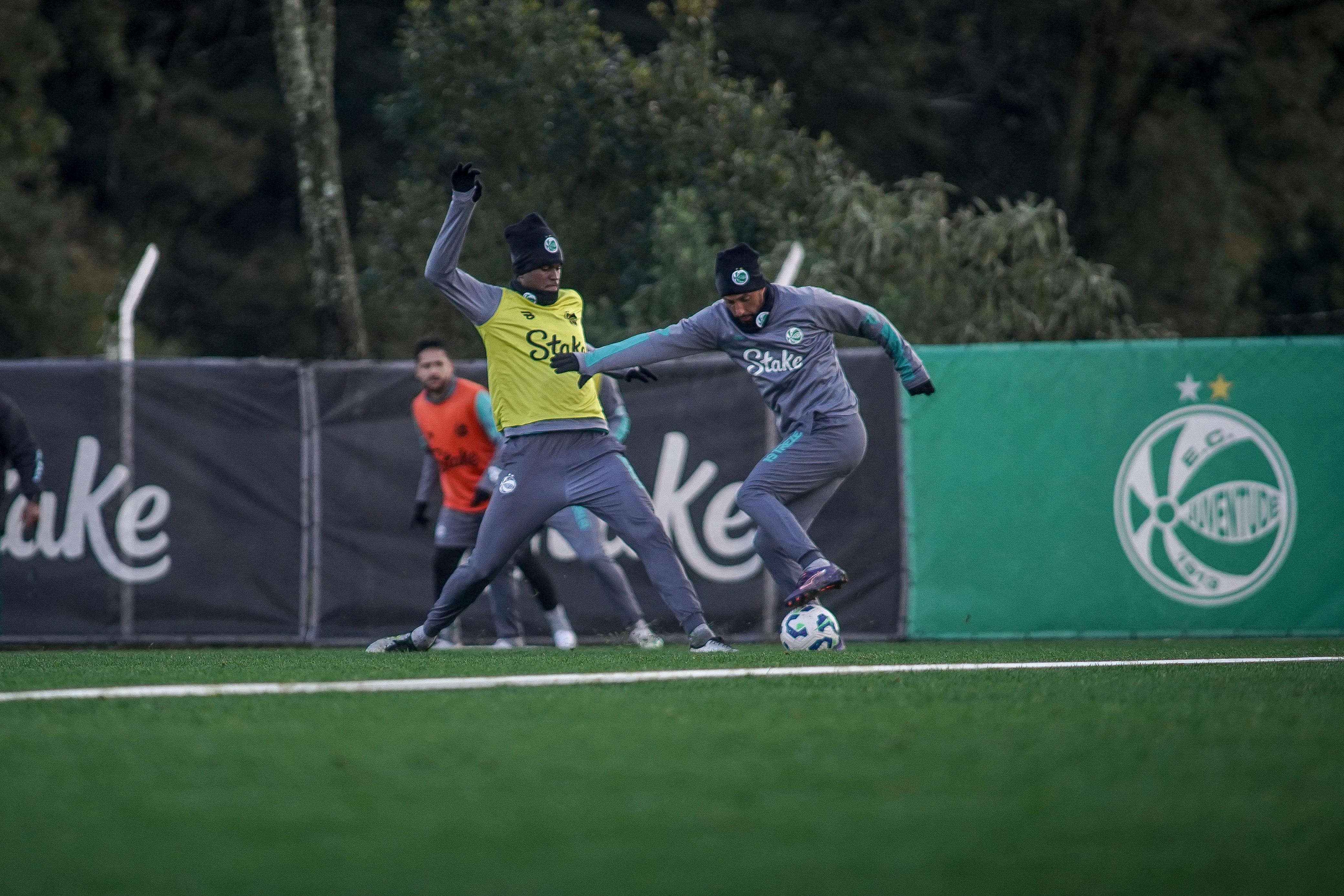 Juventude goleia o Esportivo em jogo-treino no Alfredo Jaconi