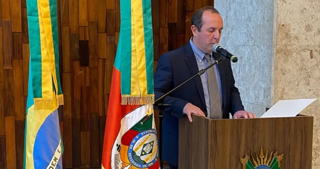 "Ser voz, ser ponte entre as pessoas"; diretor reforça compromisso da Rádio Viva 94.5 FM na Assembleia Legislativa