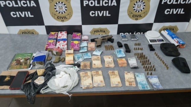 Quatro pessoas são presas em operação contra o tráfico de drogas, em Vacaria. Foto: Polícia Civil/Divulgação.