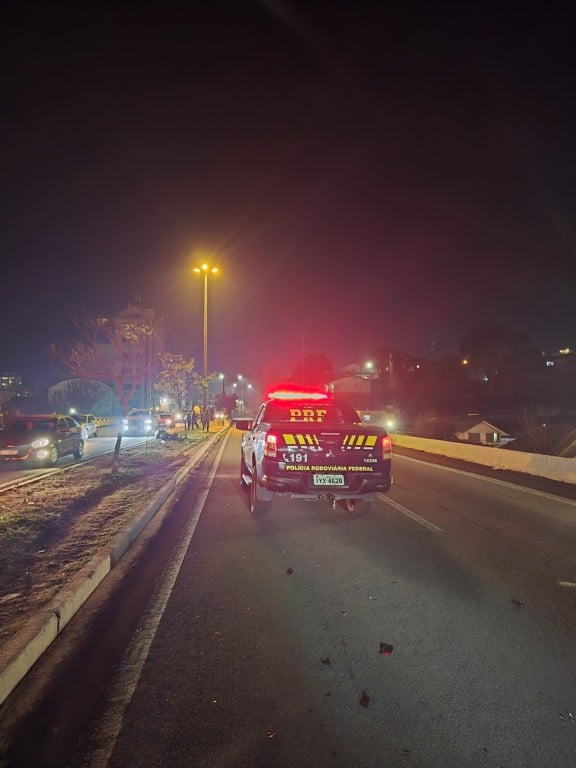 A identidade da vítima ainda não foi confirmada oficialmente. (Foto: PRF)