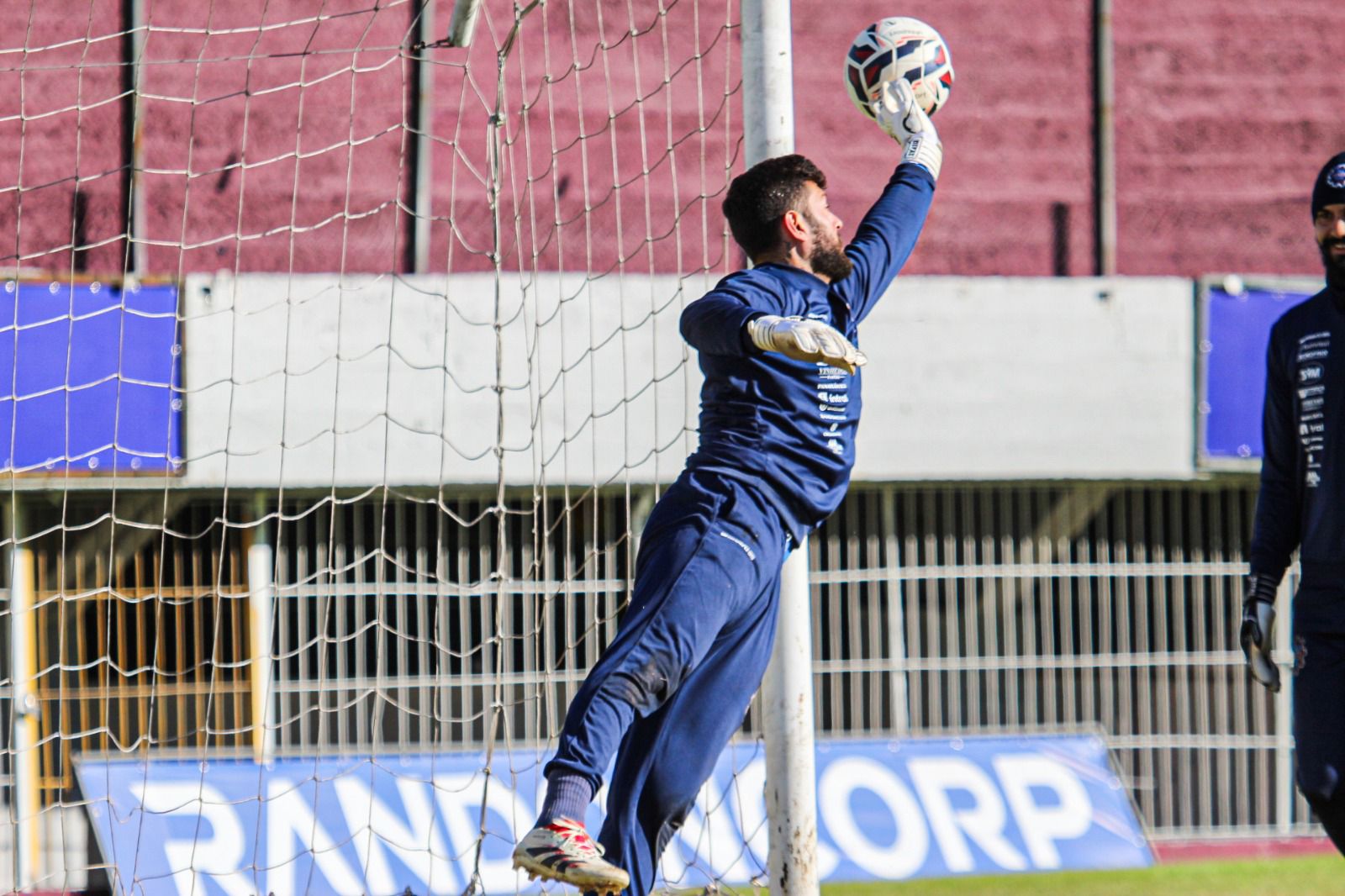 Goleiro do Caxias projeta jogo difícil contra o Anápolis
