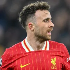 O Liverpool divulgou um comunicado emocionado confirmando o falecimento de Jota. Foto: Focus Images / Reprodução