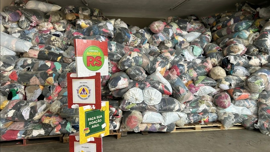 Ainda é possível doar para a Campanha do Agasalho Aquece RS, com pontos de coleta ativos em diversas regiões do Estado - Foto: Carolina Reverbel/Ascom Defesa Civil.
