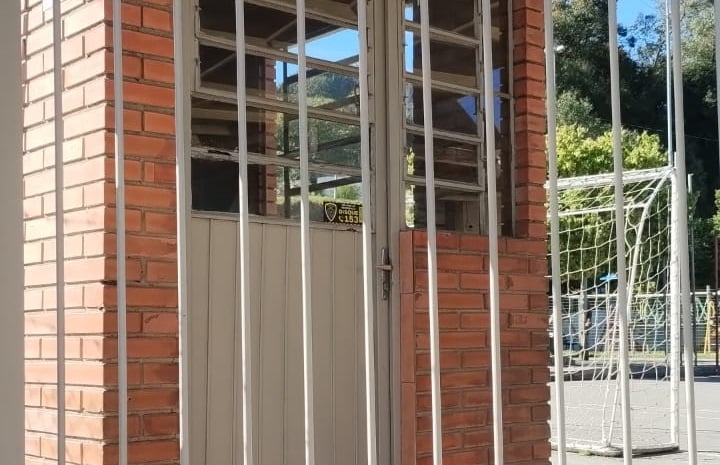 Pais cobram reposição de guarda na EMEF Santa Helena em Bento Gonçalves