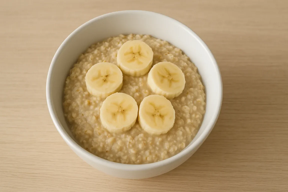 Comer banana com aveia pode ajudar a dormir melhor e melhorar o humor