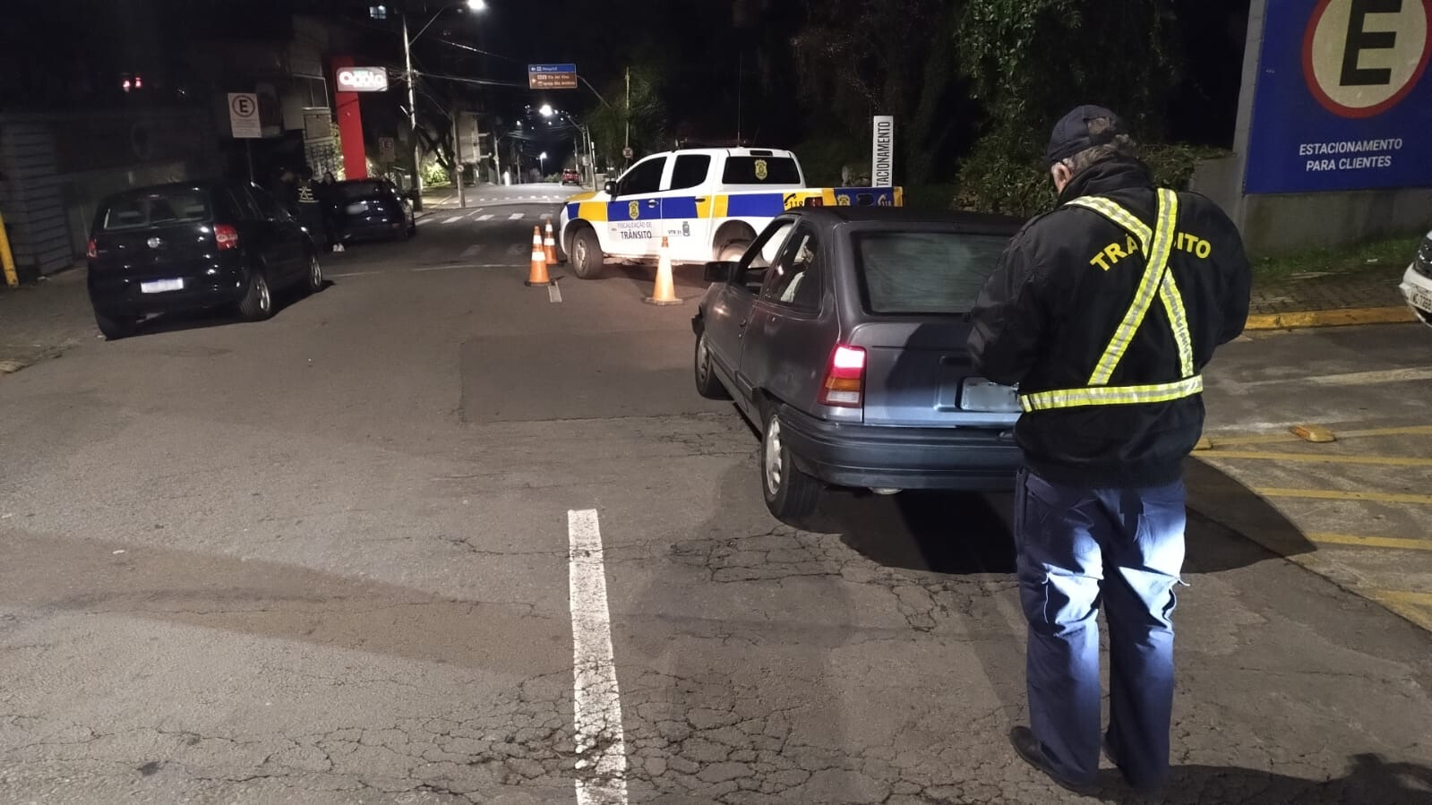 Operação autua 11 motoristas por embriaguez em Bento Gonçalves