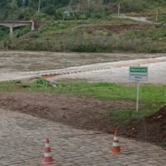 Ponte entre Bento Gonçalves e Cotiporã