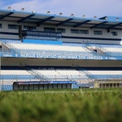 Com o resultado, o Alviazul chega aos quatro pontos em dois jogos. (Foto: Kévin Sganzerla)
