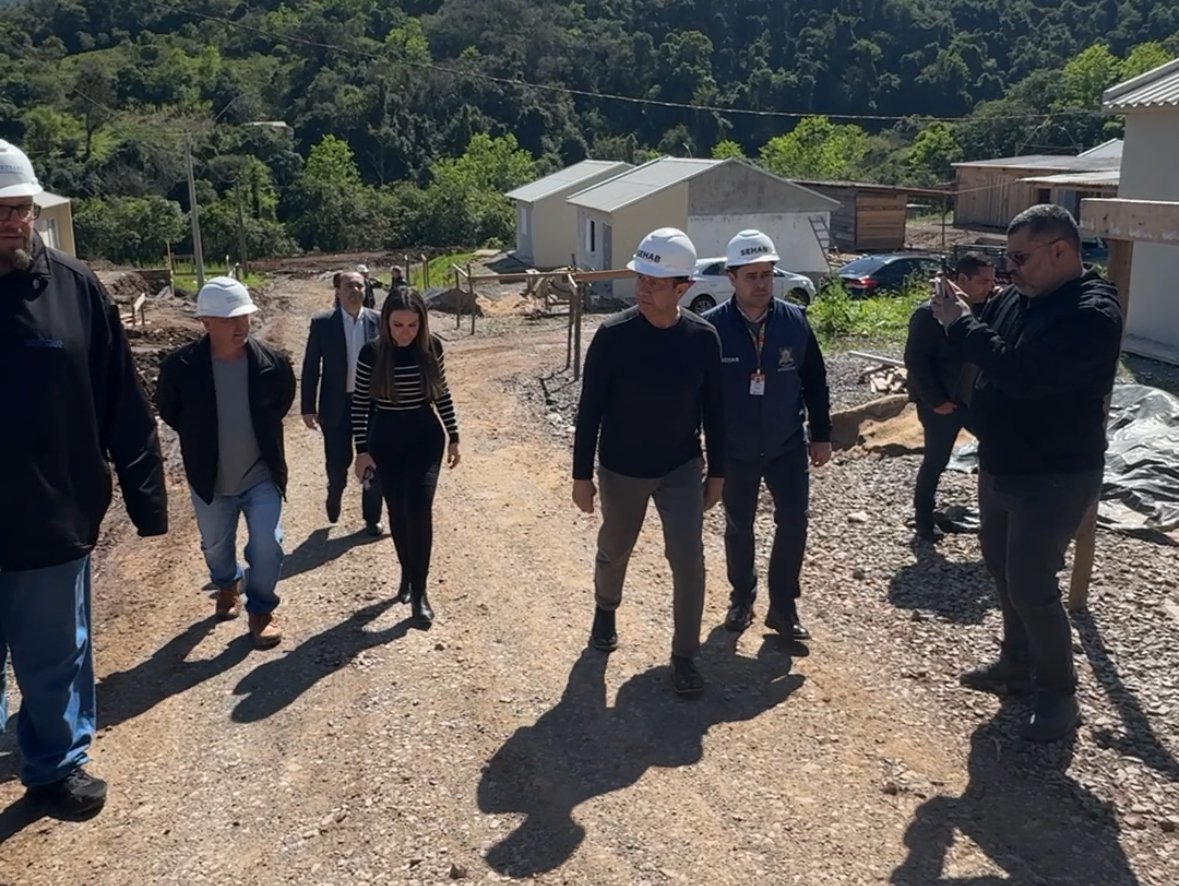 Casas para famílias atingidas pela enchente em Santa Tereza devem ser entregues até dezembro