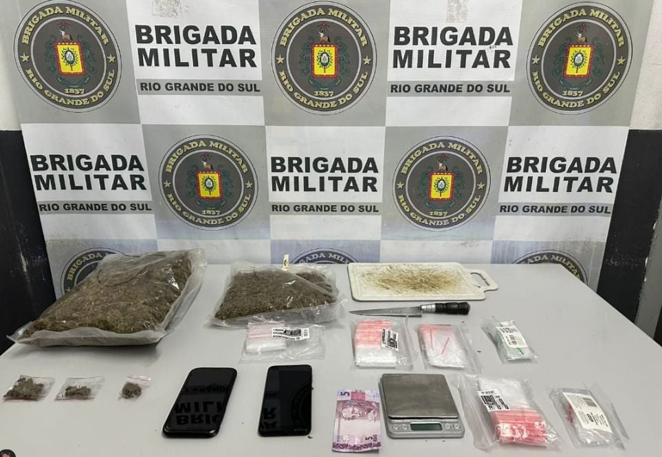 Homem é preso com drogas no bairro Jardelino Ramos, em Caxias do Sul