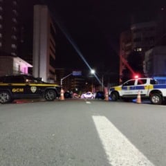 Dois motoristas acabaram presos pela fiscalização por dirigir sob influência de álcool. (Foto: Divulgação)