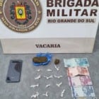 A mulher foi presa em flagrante e encaminhada à Delegacia de Polícia. (10º BPM)
