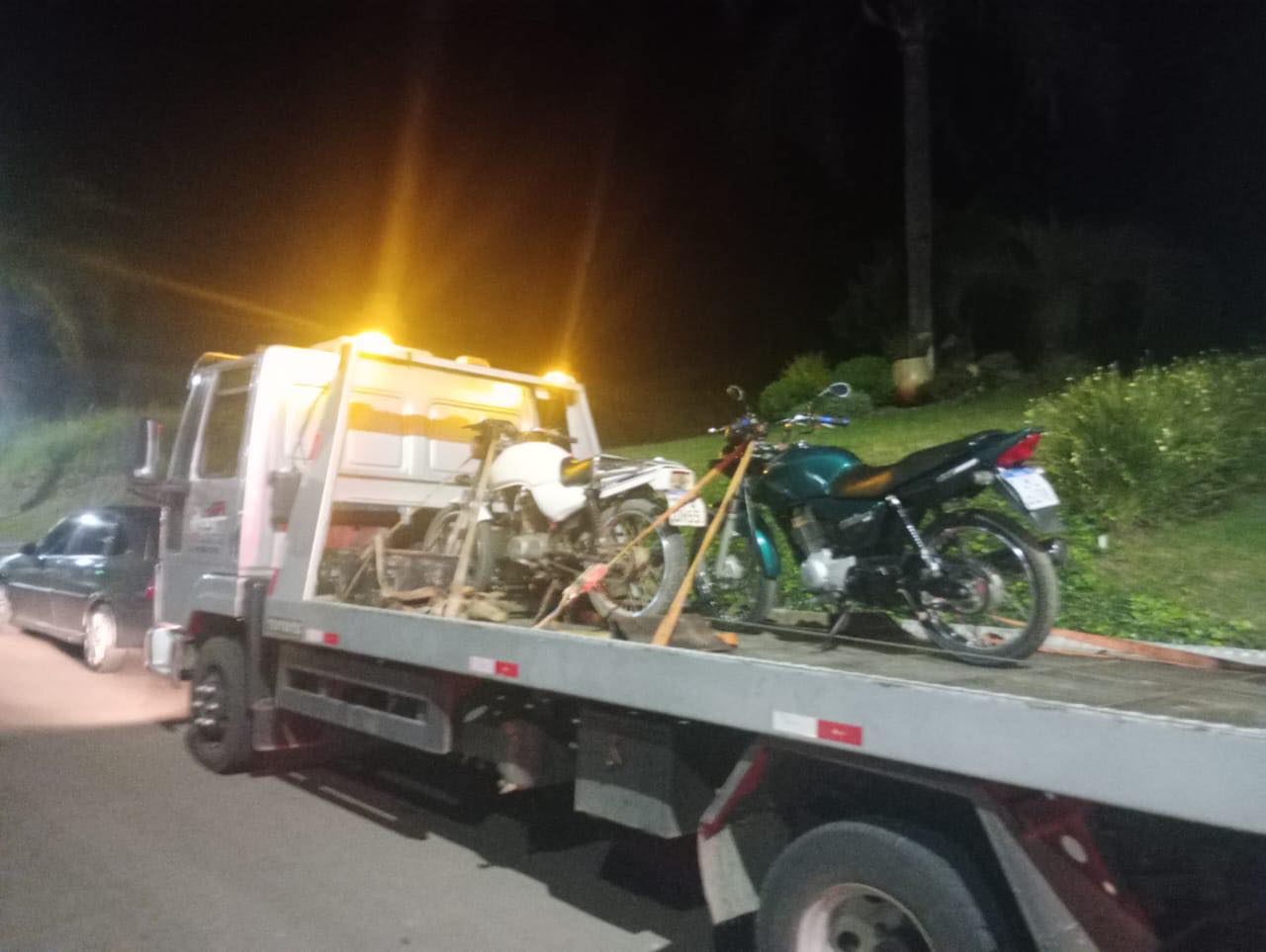 Brigada Militar apreende duas motocicletas e prende homem por porte de drogas em Coronel Pilar Brigada Militar apreende duas motocicletas e prende homem por porte de drogas em Coronel Pilar
