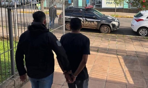 Homem é preso por descumprir medida protetiva e ameaçar a mãe em Serafina Corrêa