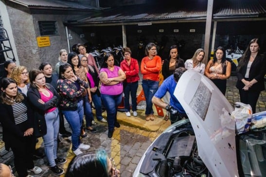 oficina mecânica de batom