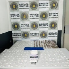 No bairro Nossa Senhora das Graças, um homem de 27 anos foi detido.