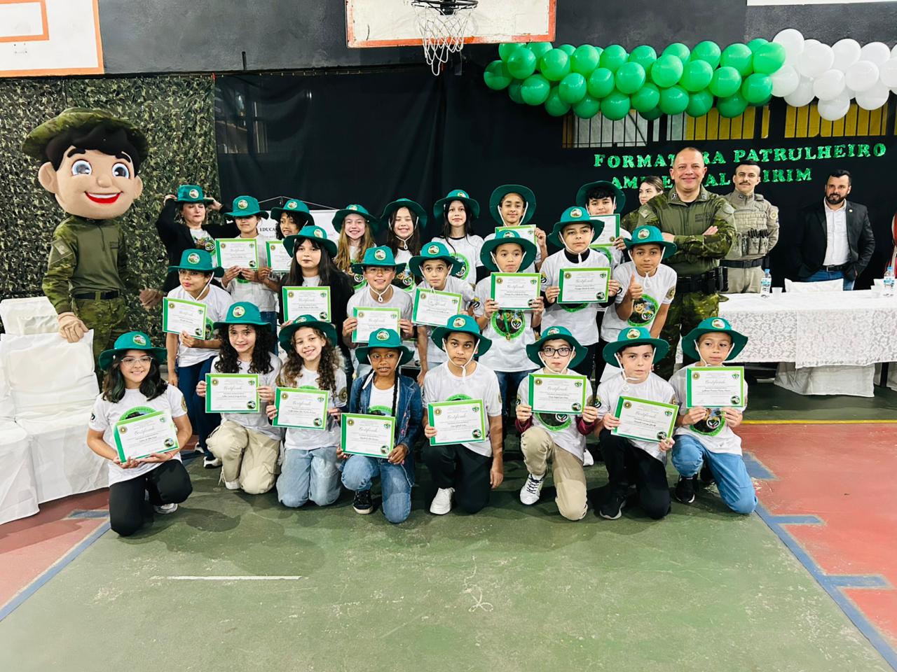 Batalhão Ambiental forma nova turma do Programa Patrulheiro Ambiental Mirim em Caxias do Sul