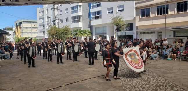 Na foto a tradicional Banda Marcial Nossa Terra de Garibaldi 