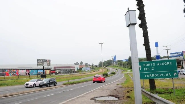 Atropelamento aconteceu na noite deste sábado (25), no Km 57 da ERS-122, em Farroupilha. (Foto: Ilustração) Atropelamento aconteceu na noite deste sábado (25), no Km 57 da ERS-122, em Farroupilha. (Foto: Ilustração)